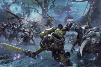 Space Marine 2 láká na novou třídu a zlevňuje o 70 %