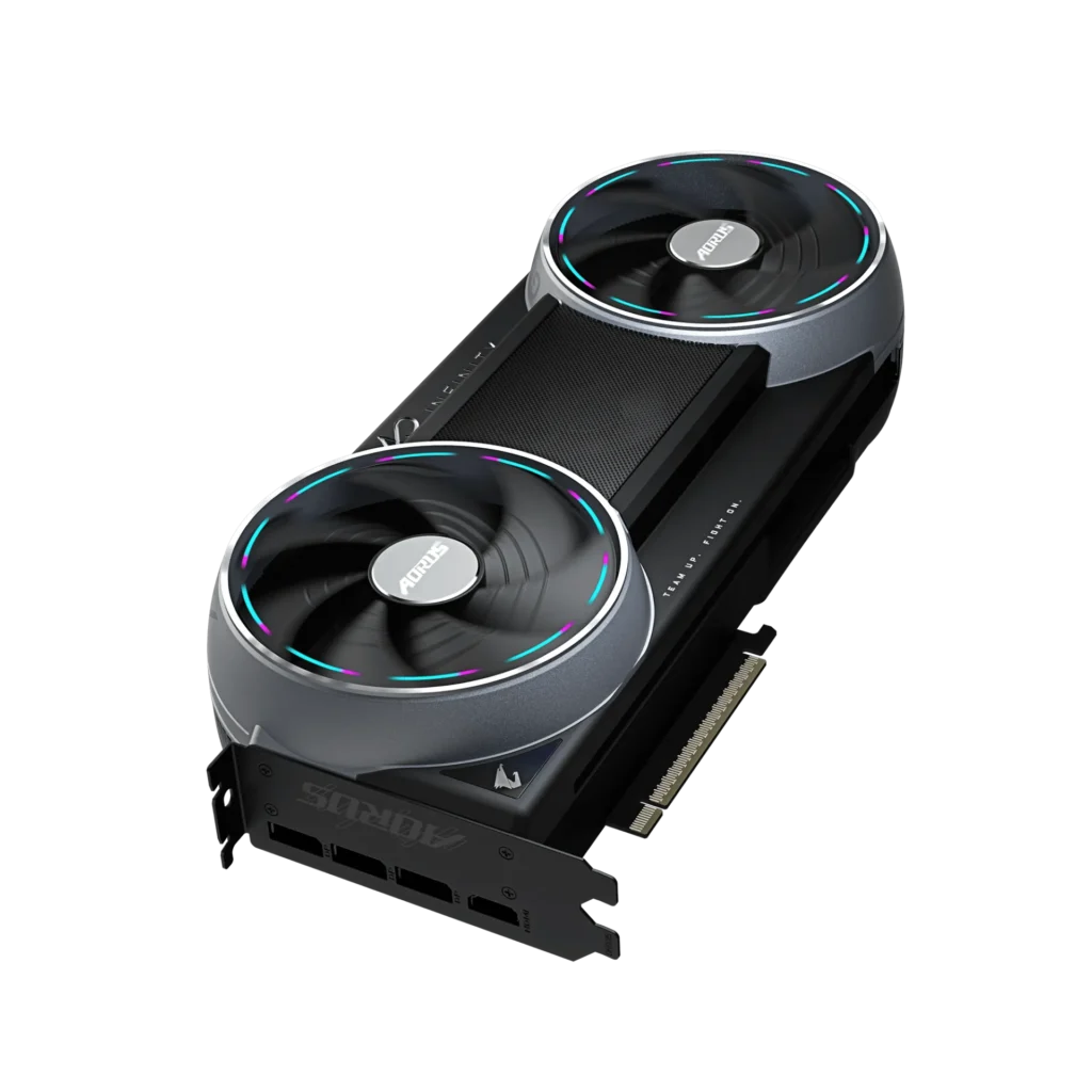 AORUS RTX 5090 Infinity: Extrémní výkon s chytře schovaným ventilátorem 12 Grafická karta AORUS RTX 5090 Infinity